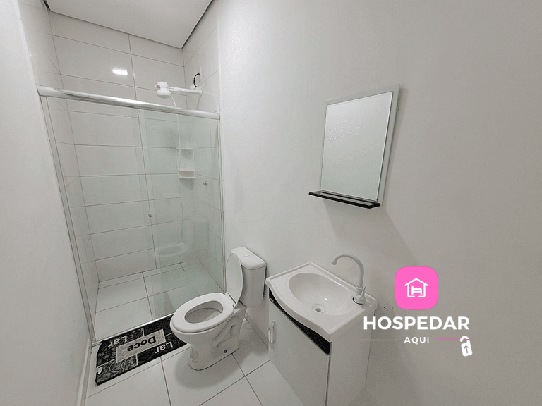 Hotel Dom Pedro - Room 7 - Shared Bathroom